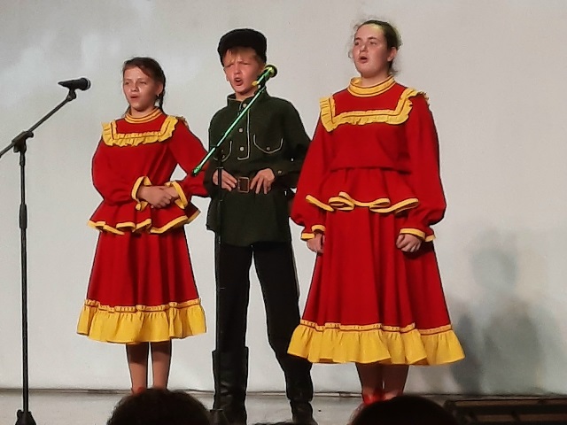 трио КАЗАЧАТА