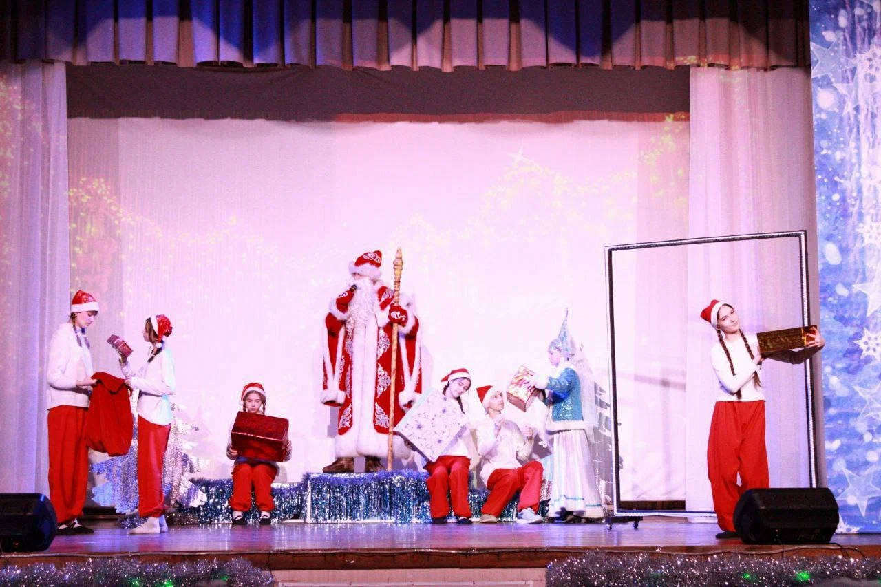 добрый Дедушка Мороз